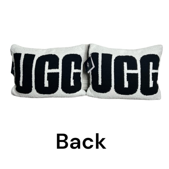 UGG Poppy Logo Pillow Set Of 2 - Picture 3 of 11